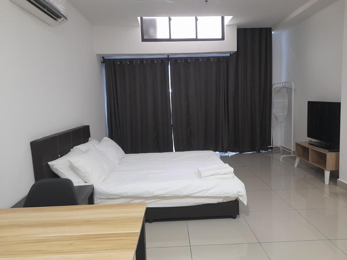 Ferienwohnung Pacific Towers Star Seksyen 13 Pj Jaya One Parking Pool Kitchen Petaling Jaya Exterior foto