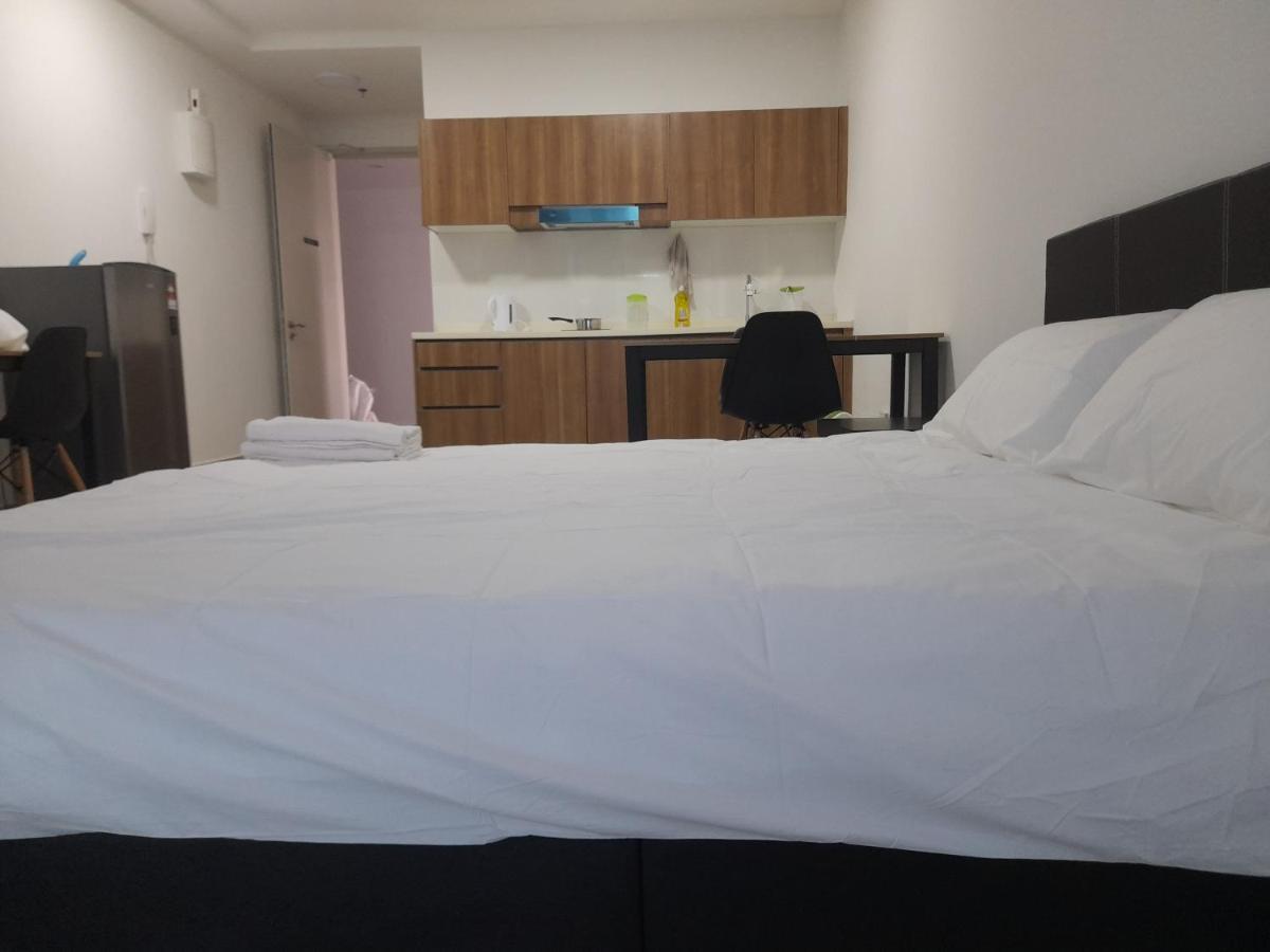 Ferienwohnung Pacific Towers Star Seksyen 13 Pj Jaya One Parking Pool Kitchen Petaling Jaya Exterior foto