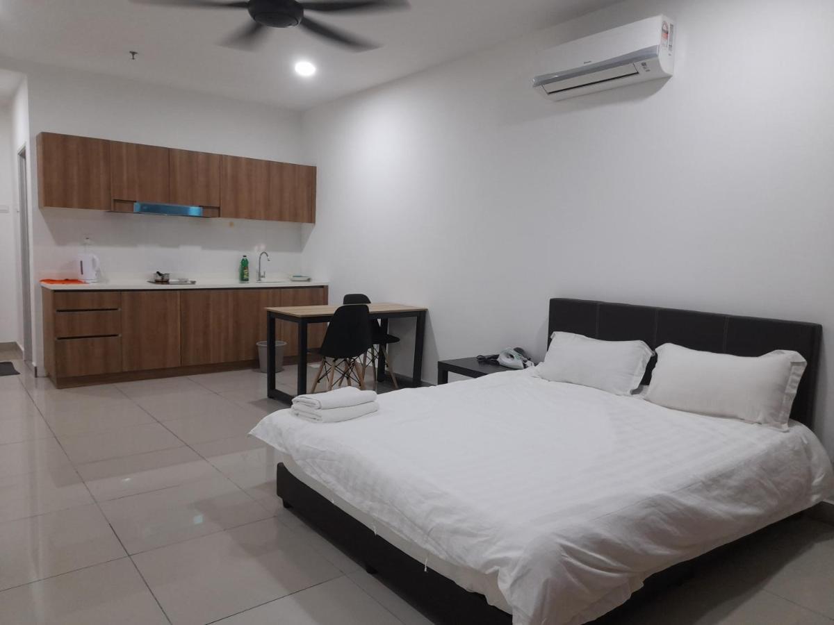 Ferienwohnung Pacific Towers Star Seksyen 13 Pj Jaya One Parking Pool Kitchen Petaling Jaya Exterior foto