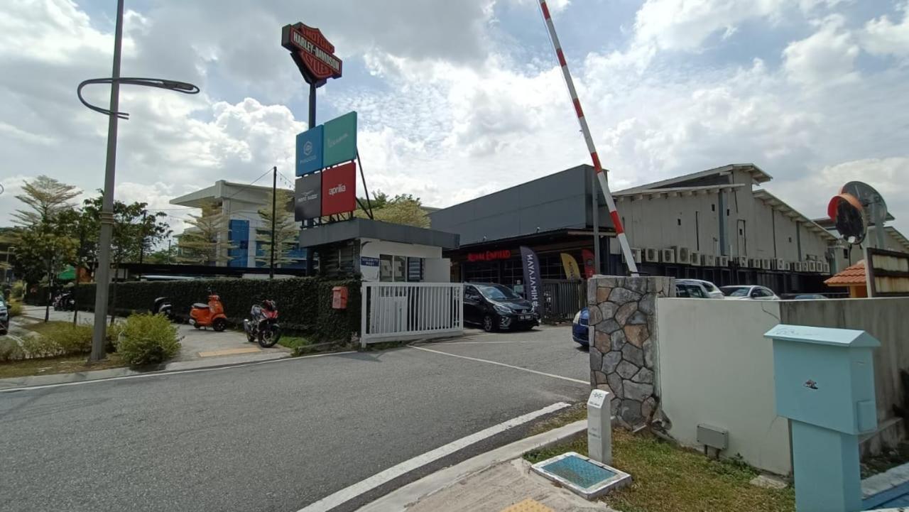 Ferienwohnung Pacific Towers Star Seksyen 13 Pj Jaya One Parking Pool Kitchen Petaling Jaya Exterior foto