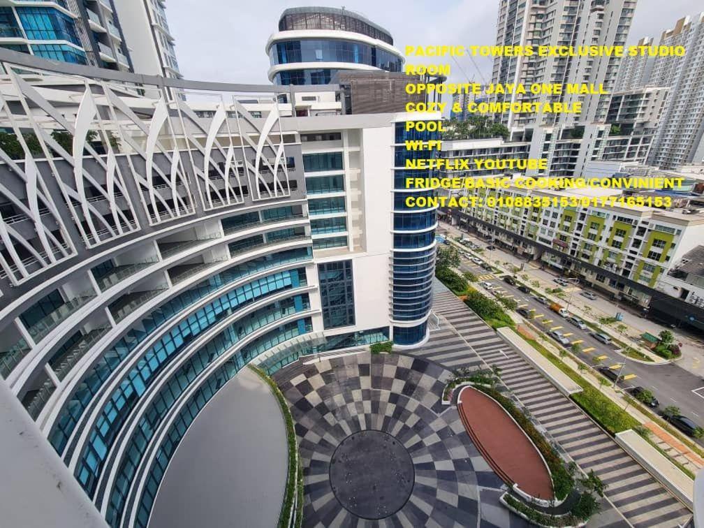 Ferienwohnung Pacific Towers Star Seksyen 13 Pj Jaya One Parking Pool Kitchen Petaling Jaya Exterior foto