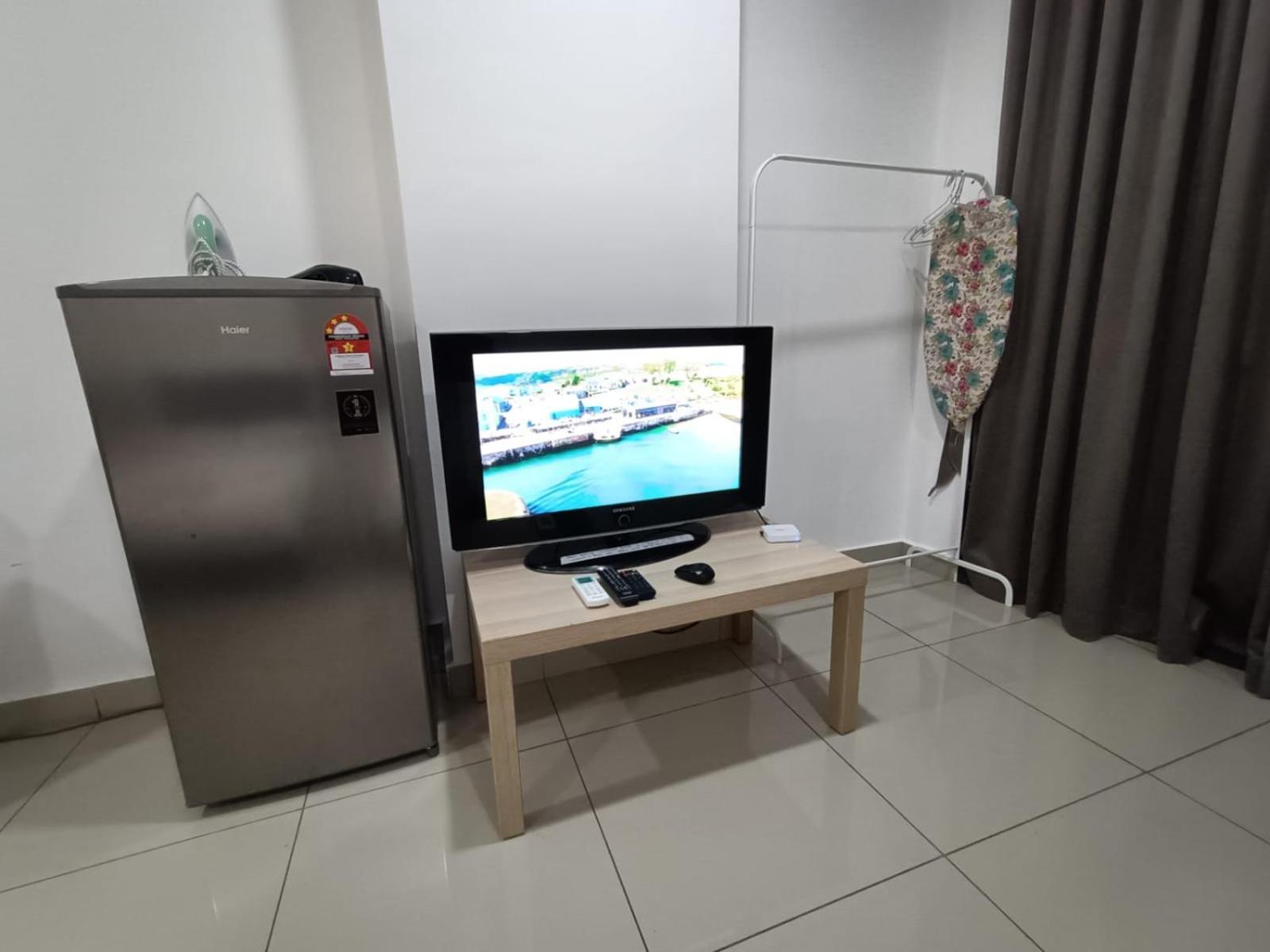 Ferienwohnung Pacific Towers Star Seksyen 13 Pj Jaya One Parking Pool Kitchen Petaling Jaya Exterior foto