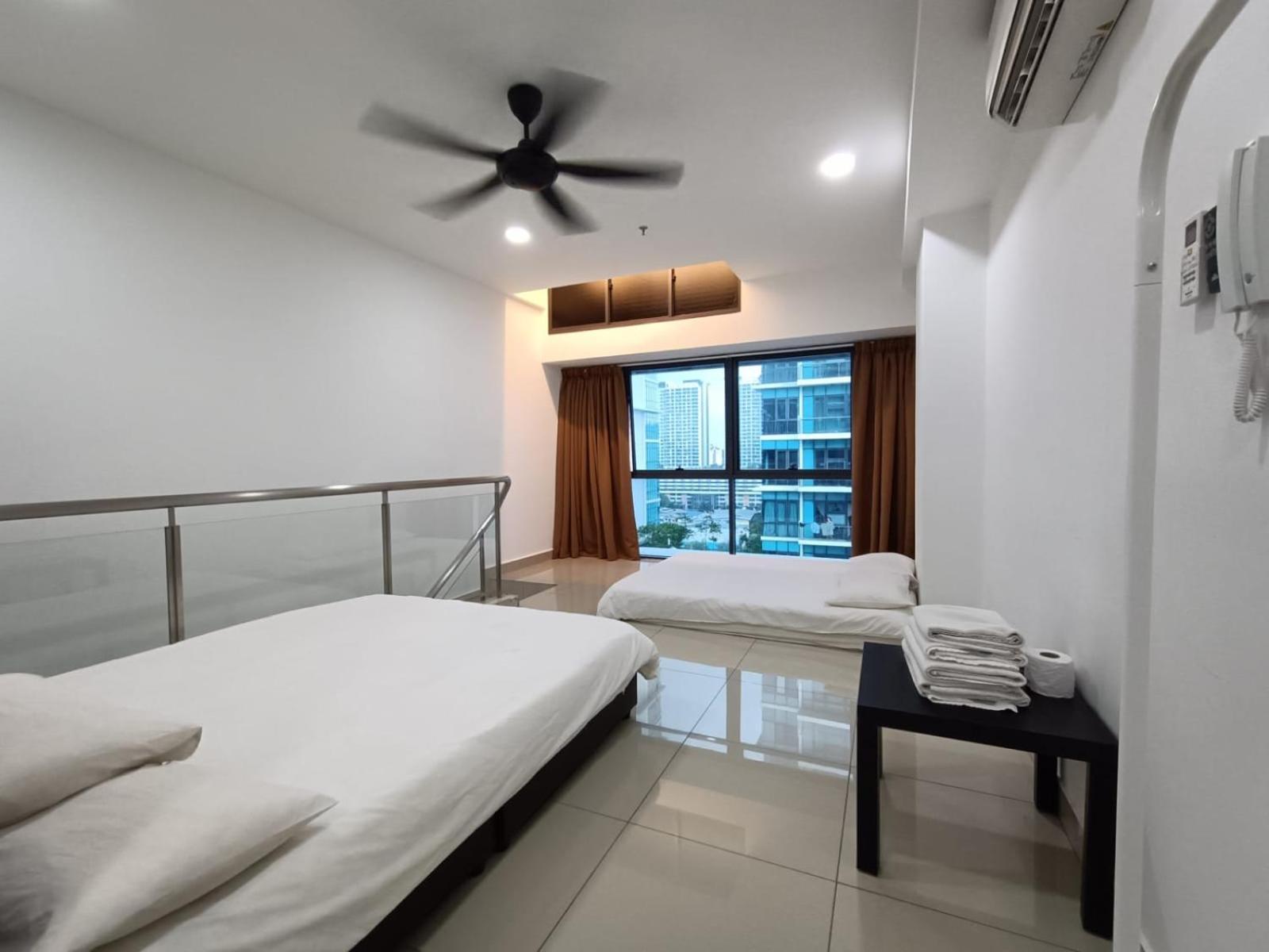 Ferienwohnung Pacific Towers Star Seksyen 13 Pj Jaya One Parking Pool Kitchen Petaling Jaya Exterior foto